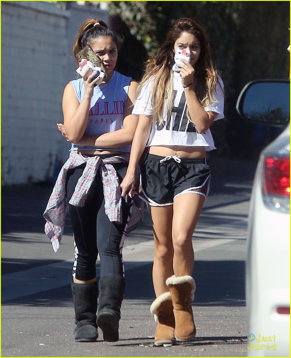 Vanessa And Stella Hudgens Friday Fitness Class Photo 602253 Photo Gallery Just Jared Jr 