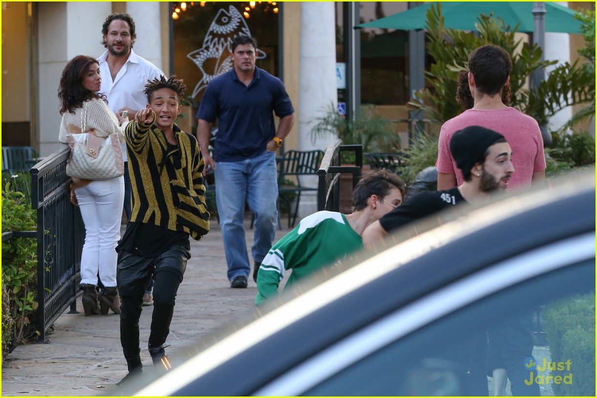 full-sized-photo-of-jaden-smith-make-your-own-life-rules-15-jaden