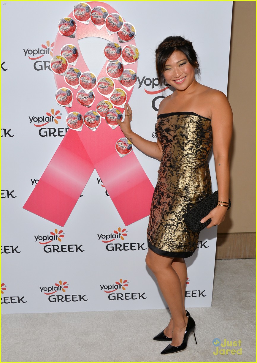 Jenna Ushkowitz And Jessica Szohr Variety And Women In Film Pre Emmy Party Pair Photo 599764 4648