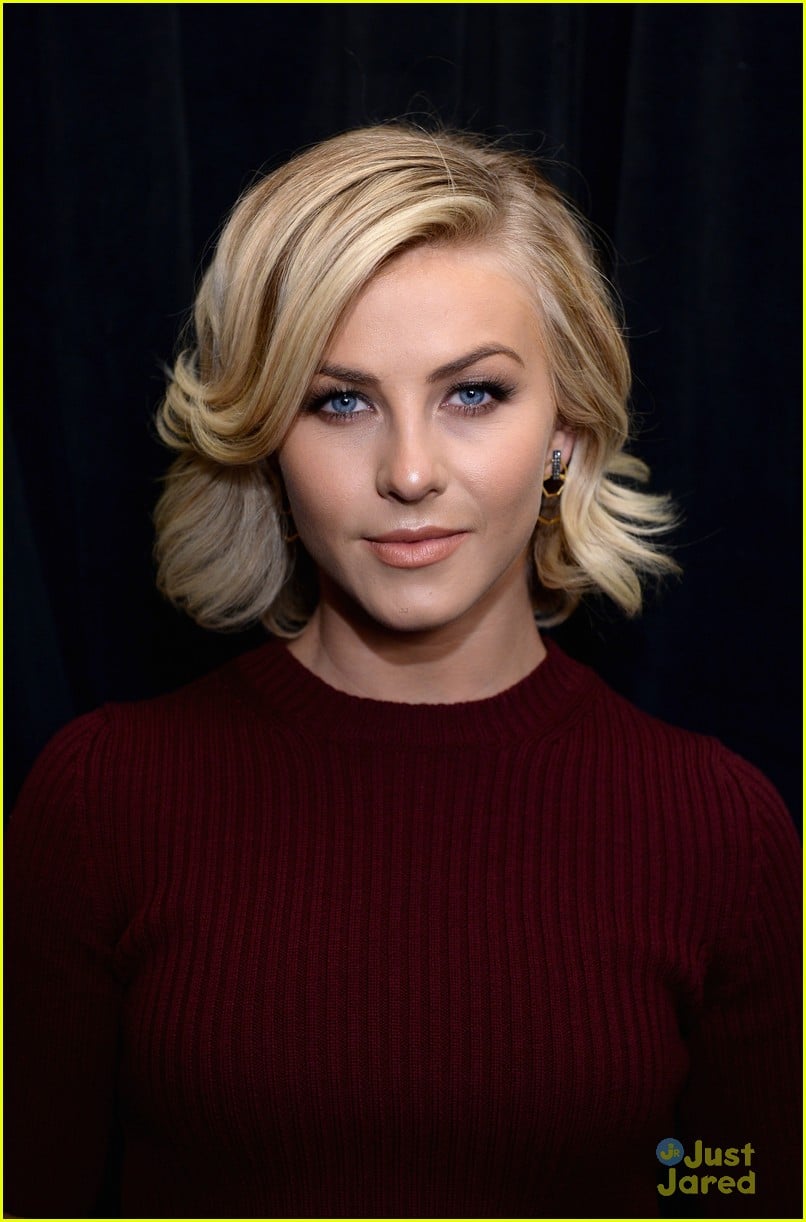 Julianne Hough: Marc Jacobs Fashion Show & Modern Muse Launch Party