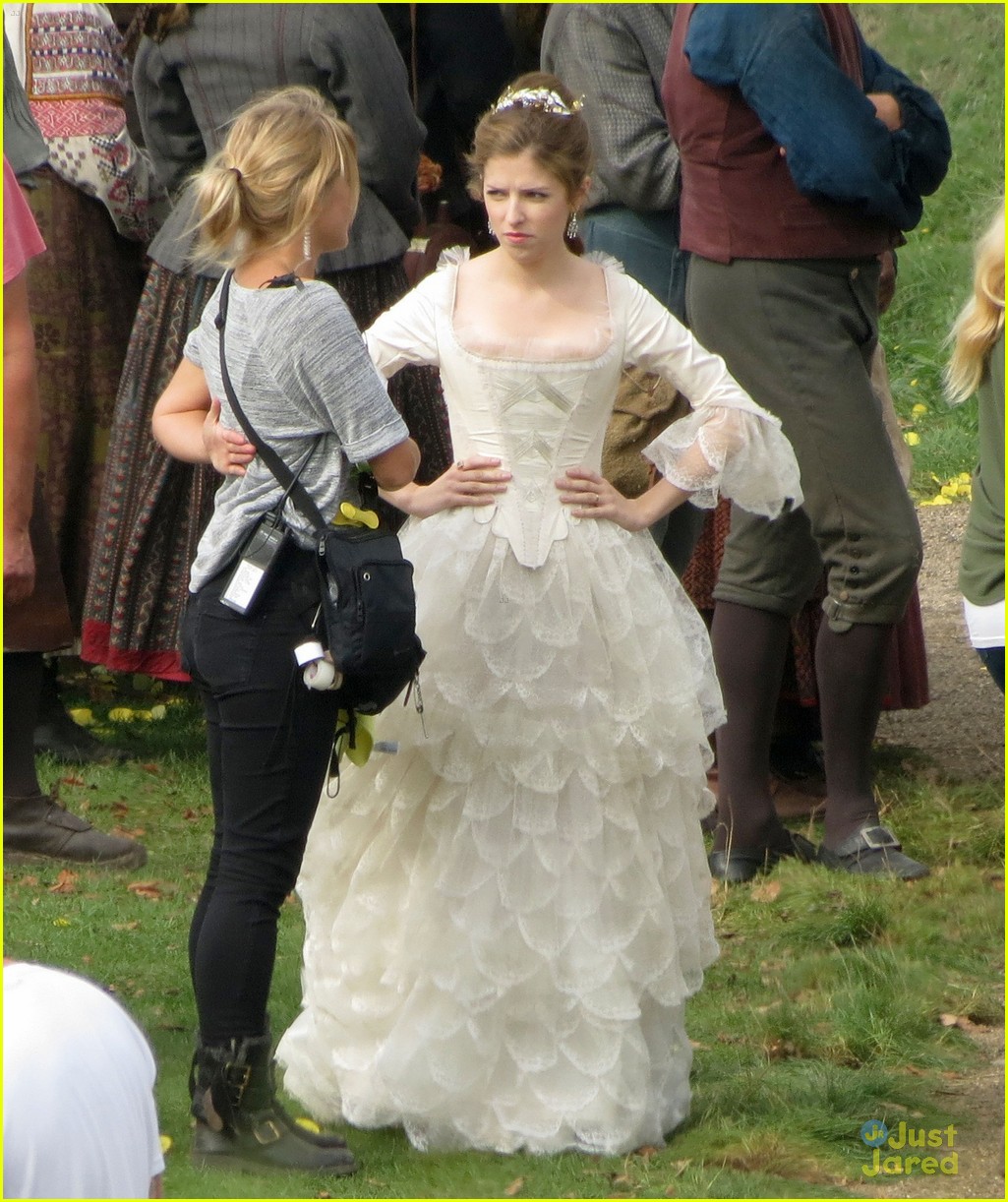 Anna Kendrick as Cinderella in 'Into The Woods' - First Pics! | Photo ...