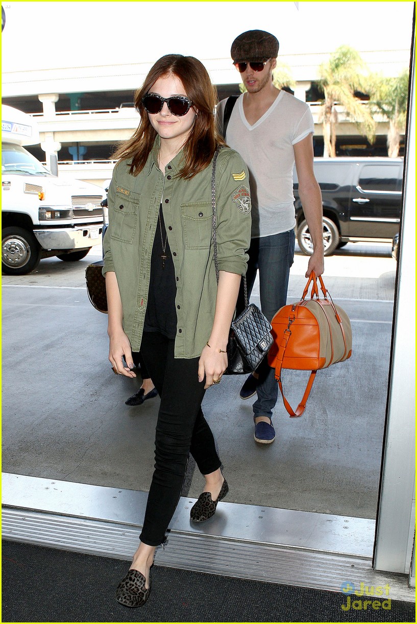 Chloe Moretz: LAX Take Off | Photo 598989 - Photo Gallery | Just Jared Jr.