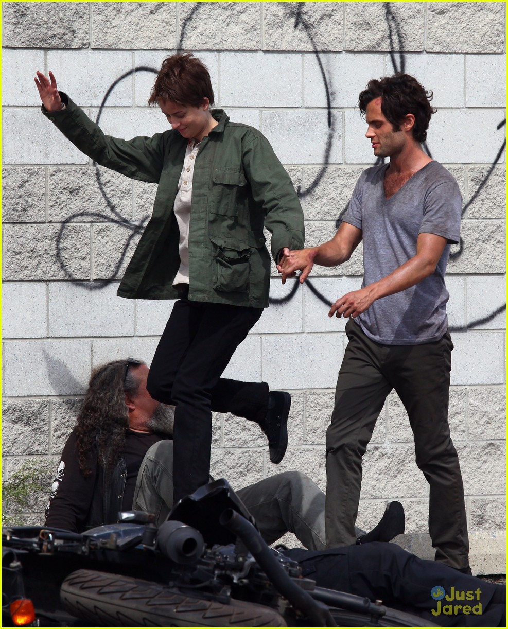 Penn Badgley And Dakota Johnson Cymbeline Action Scenes Photo