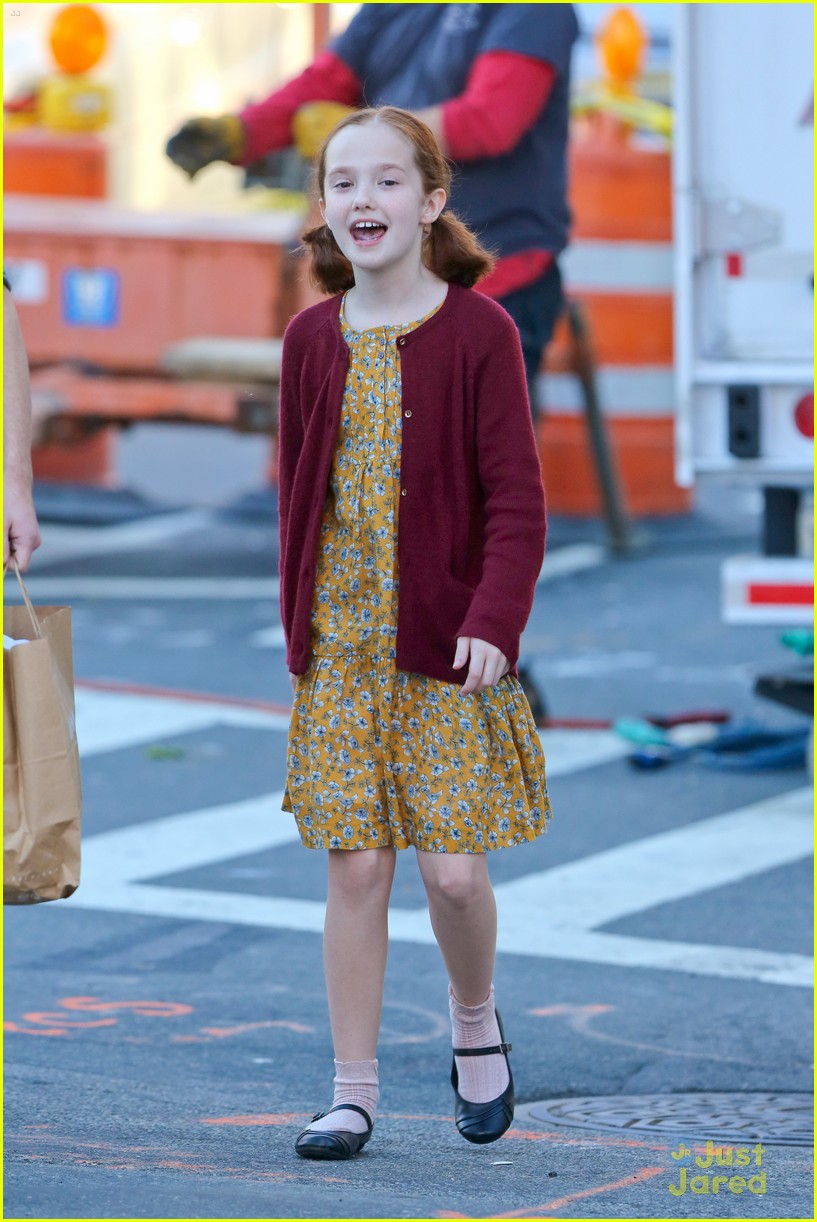 Quvenzhane Wallis: First Day on 'Annie'! | Photo 601416 - Photo Gallery ...