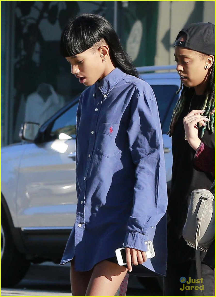 Full Sized Photo of willow smith out in weho 05 | Willow Smith: Out in