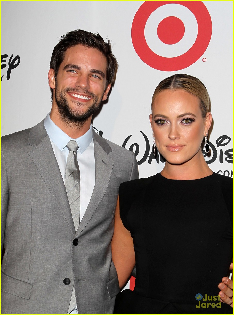 Brant Daugherty: You Have Not Seen the Last of Noel on 'PLL': Photo 612714, Brant Daugherty, Peta Murgatroyd Pictures