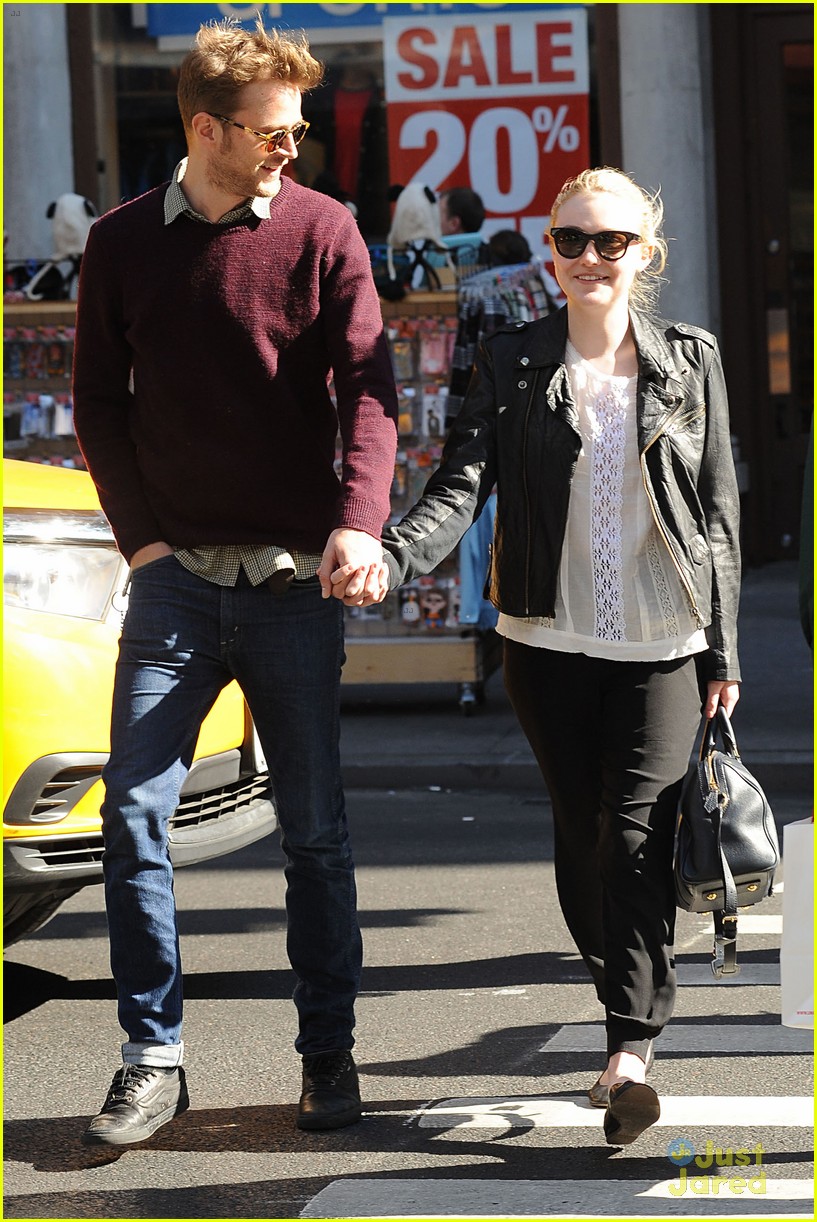 Dakota Fanning: Americans For The Arts 2013 | Photo 610247 - Photo