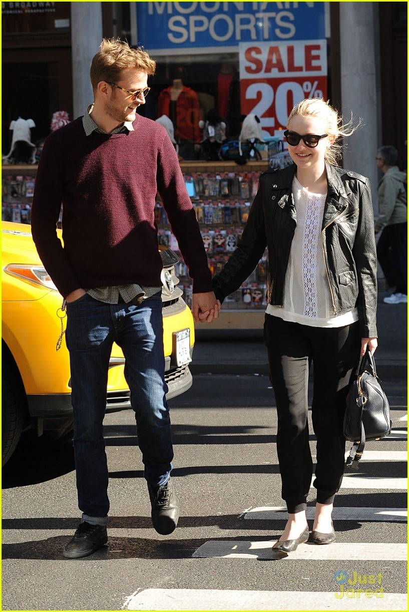 Dakota Fanning: Americans For The Arts 2013 | Photo 610248 - Photo