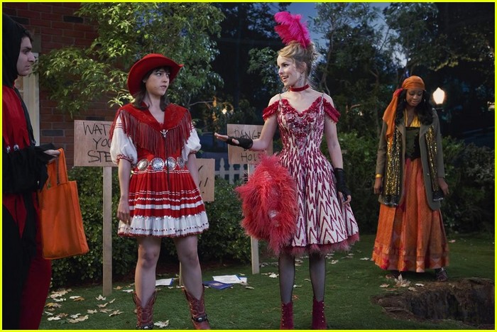 It's 'Fright Night' on 'Good Luck Charlie'! | Photo 604915 - Photo ...