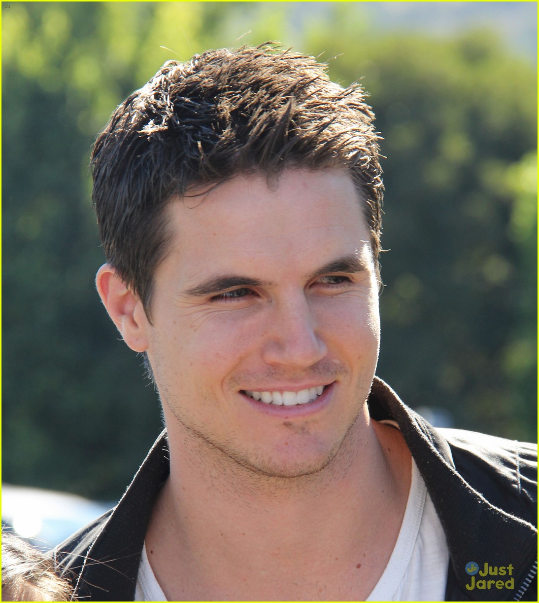 Robbie Amell Opens Up About Tomorrow People Audition Photo 605849 Photo Gallery Just 