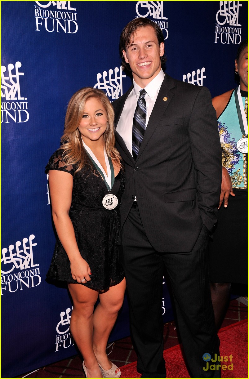 Full Sized Photo of shawn johnson penn state speaker 05 Shawn Johnson