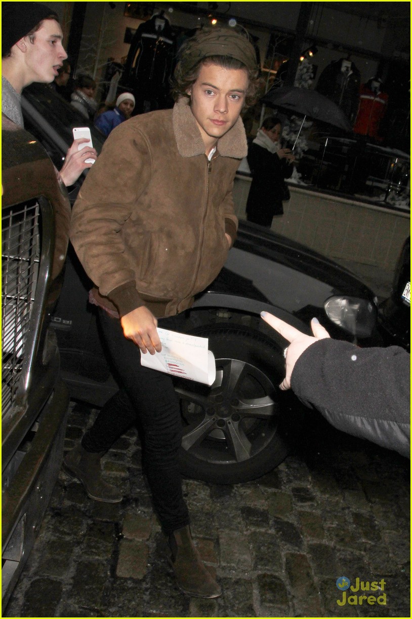 One Direction 'Midnight Memories' Set for No.1 Debut, Huge First Week Sales Photo 622039