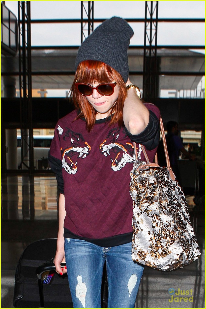 Full Sized Photo of carly rae jepsen birthday trip to paris 15 | Carly