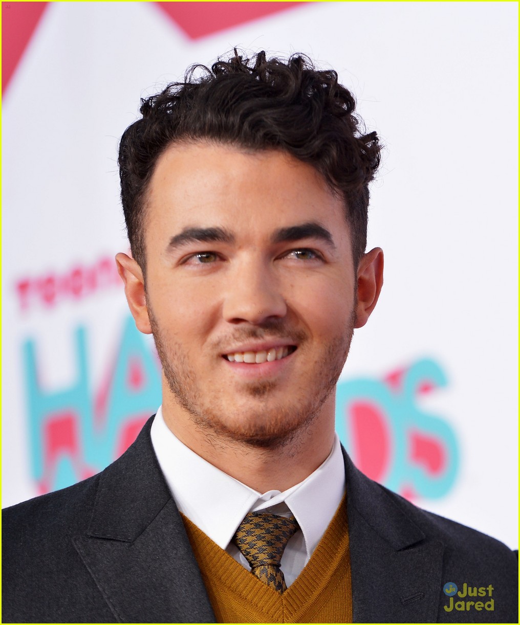 Kevin Jonas - TeenNick HALO Awards 2013 | Photo 618844 - Photo Gallery ...