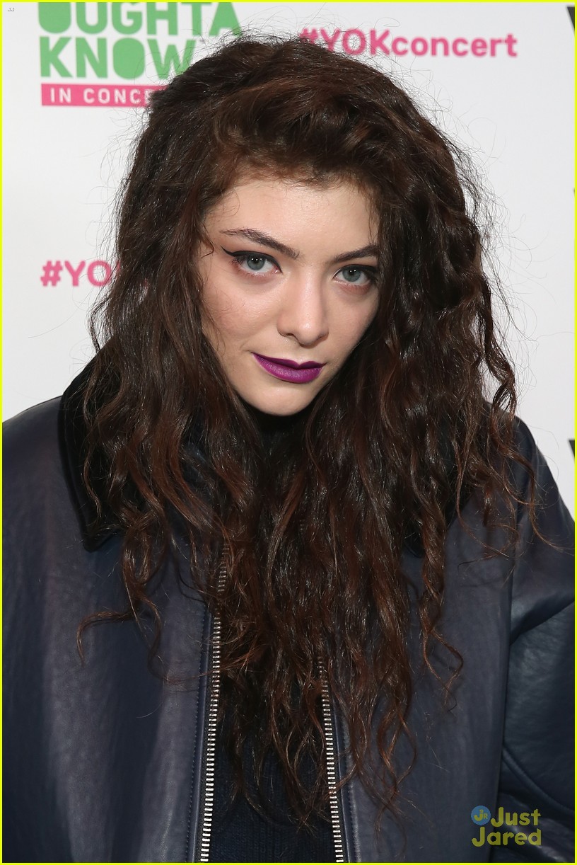 Lorde & Adrienne Bailon: VH1 'You Oughta Know In Concert' 2013 | Photo