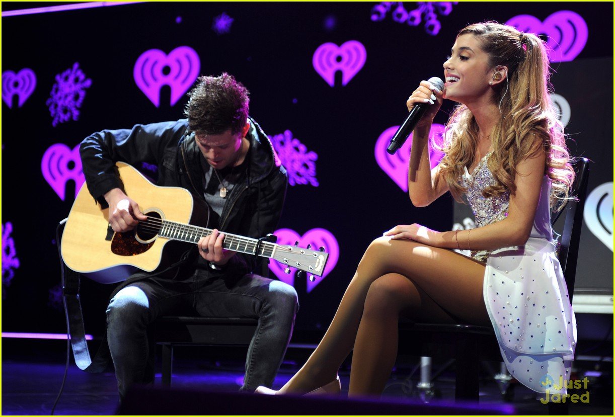 Full Sized Photo of ariana grande y100 miami jingle ball 12 | Ariana