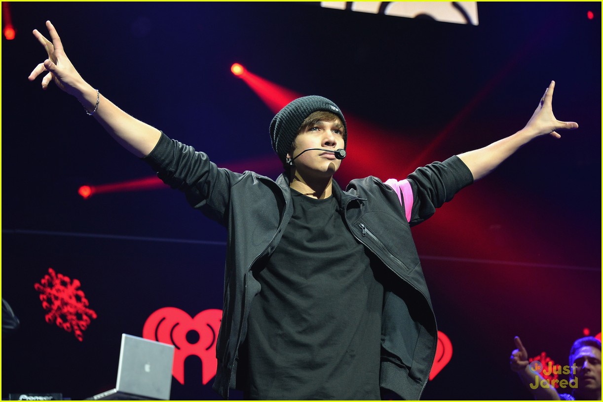 Austin Mahone Q102's Philly Jingle Ball Performer! Photo 623875