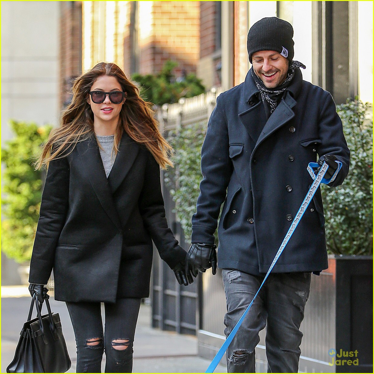 Ashley Benson & Ryan Good: Holding Hands Again in NYC! | Photo 624663 ...