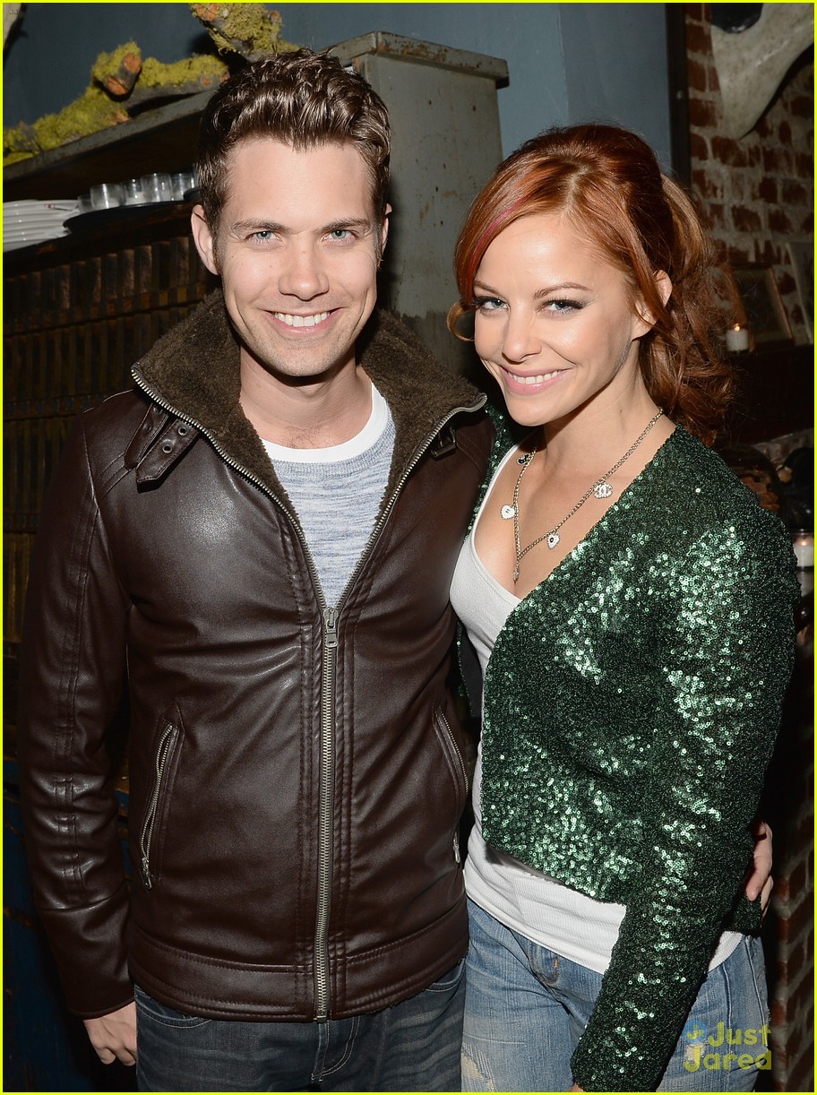 Full Sized Photo of jena malone christa b allen hobbit deolution smaug