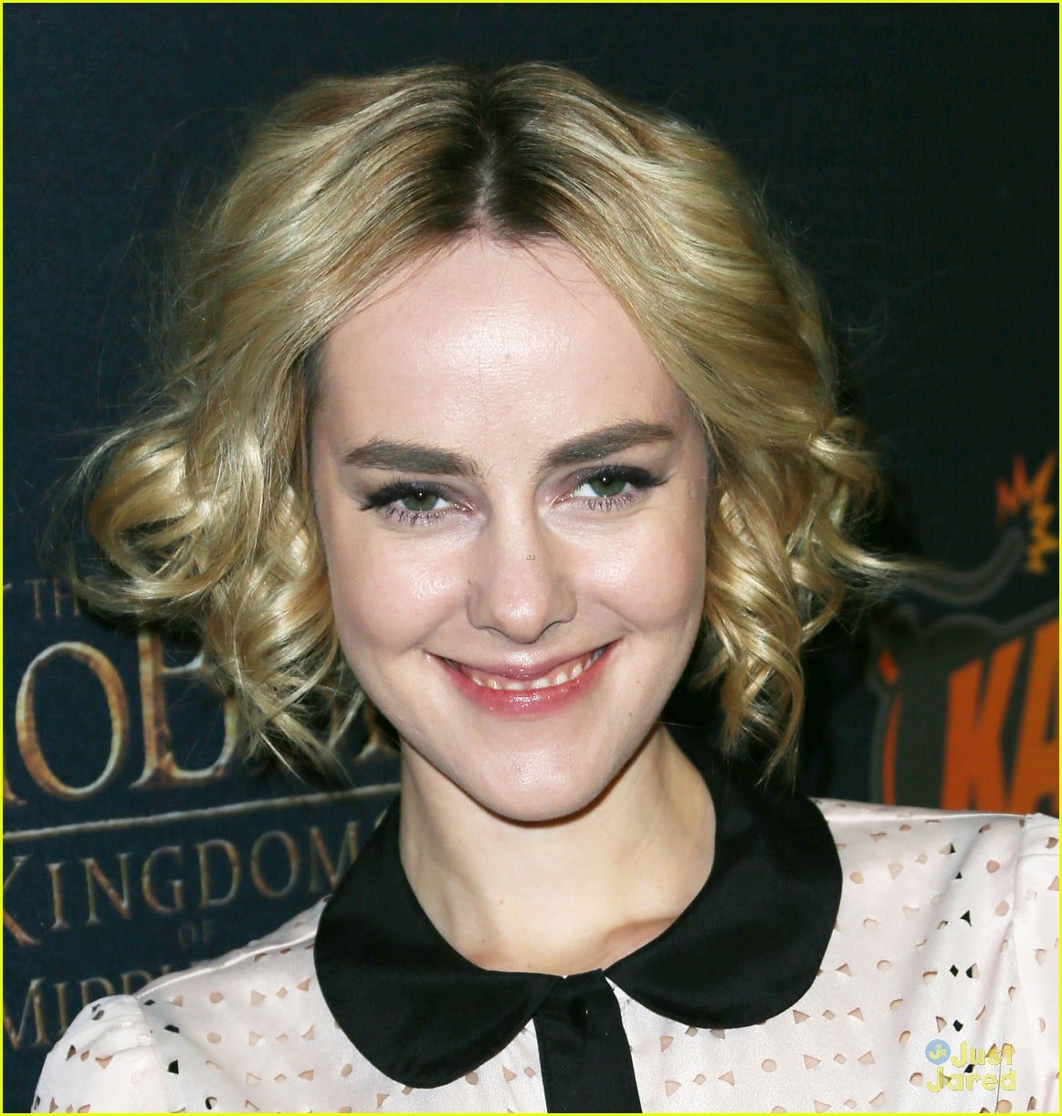 Full Sized Photo of jena malone christa b allen hobbit deolution smaug