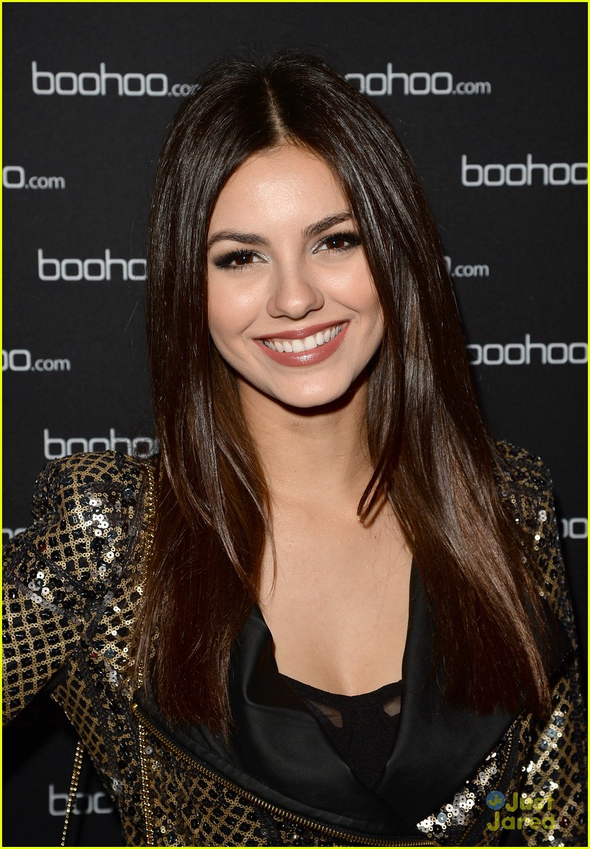 Full Sized Photo of victoria justice pierson fode beyonce concert