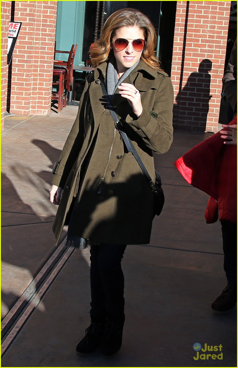 Full Sized Photo of anna kendrick voices sundance premiere 09 | Anna