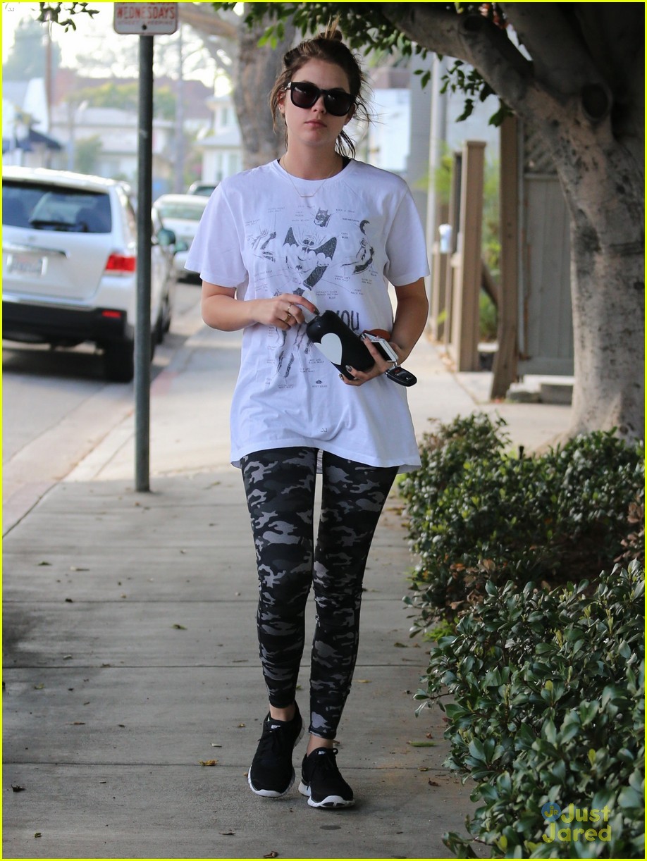 Ashley Benson & Ryan Good: Lunch Date Duo! | Photo 639615 - Photo ...