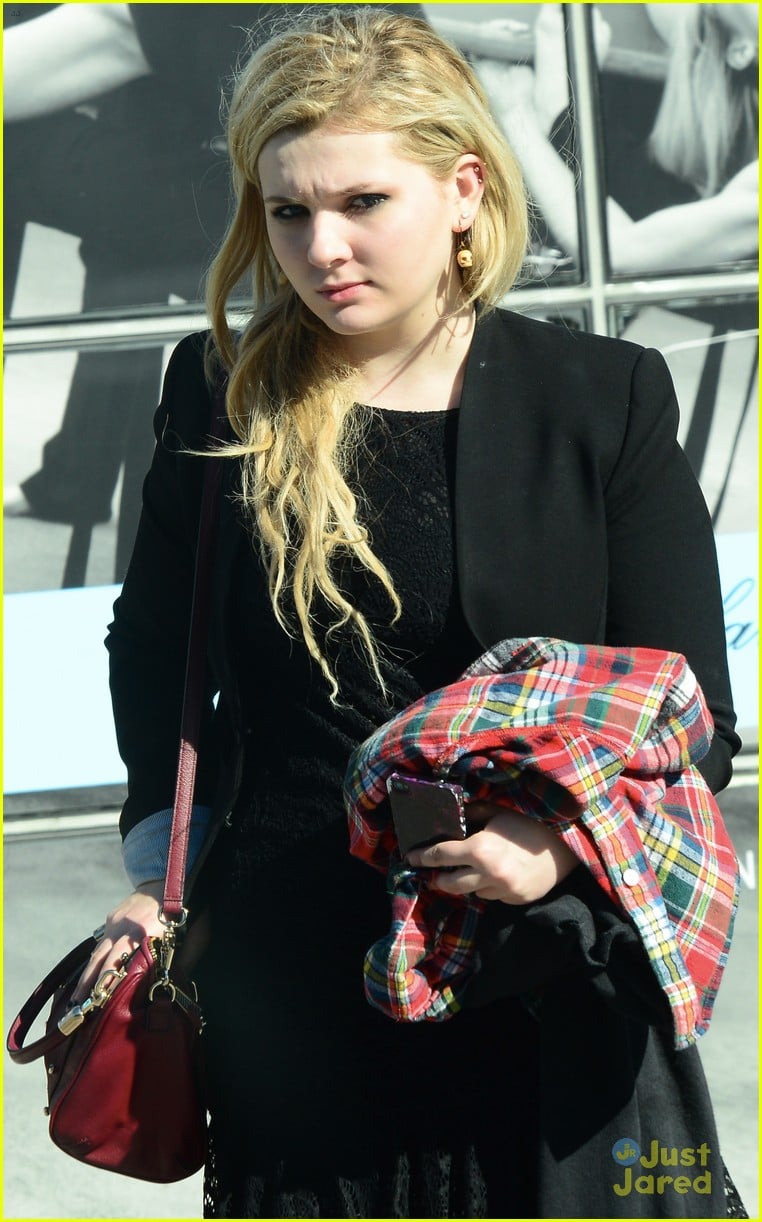 Abigail Breslin: Secrets Break Relationships | Photo 636935 - Photo Gallery | Just Jared Jr.