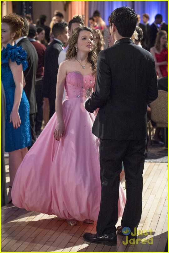 carrie prom date costume