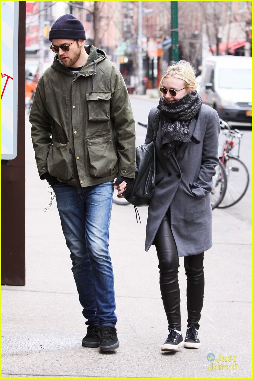 Dakota & Elle Fanning: Separate Coasts, Separate Outings | Photo 634715 ...