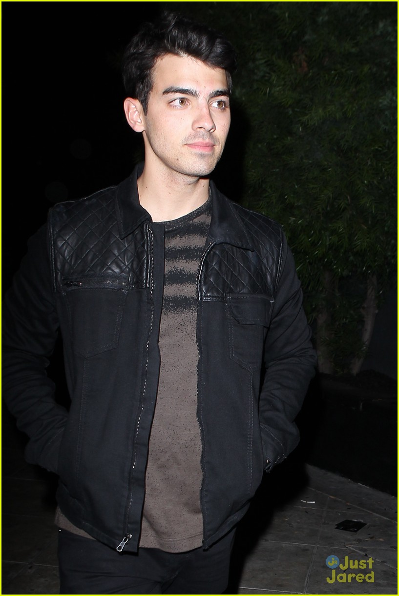 Nick & Joe Jonas: Separate Pre-Grammy Parties | Photo 637850 - Photo ...