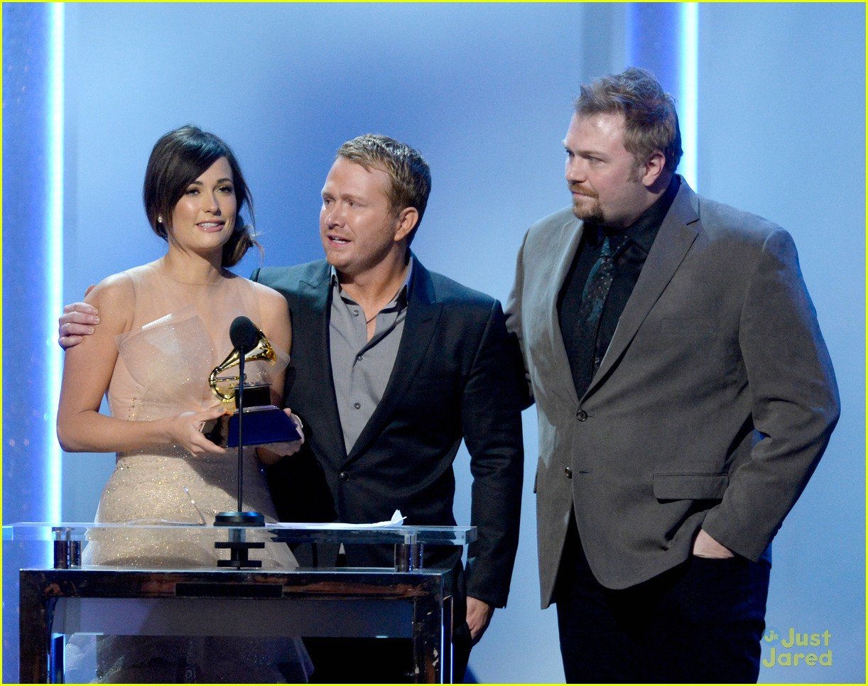 Kacey Musgraves Wins Best Country Album At Grammys 2014 Photo 638908 Photo Gallery Just 8703