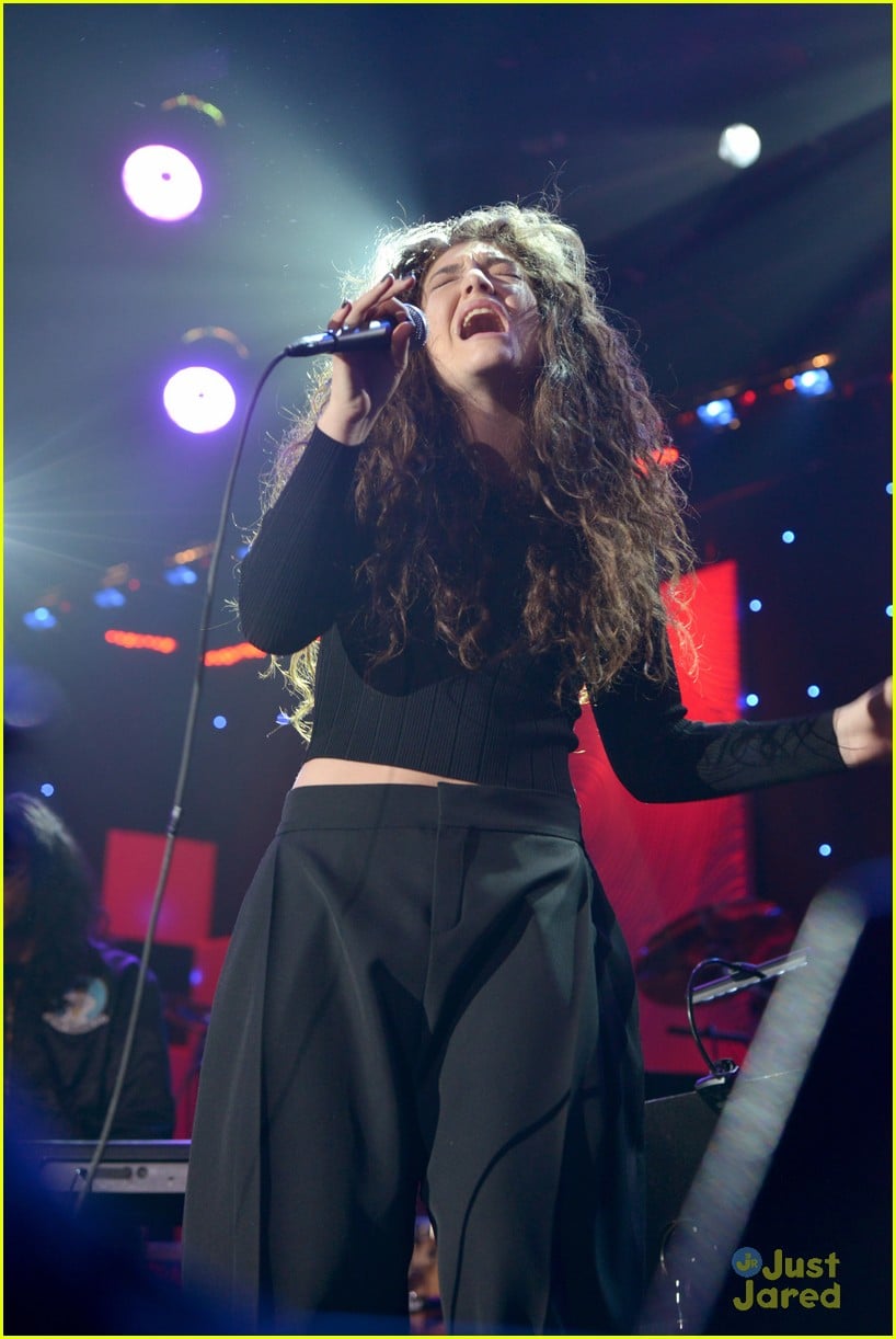 Lorde: Clive Davis Pre-Grammy Gala 2014 with Taylor Swift! | Photo ...