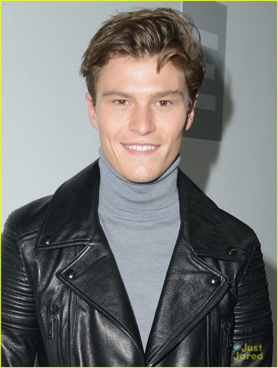 Oliver Cheshire: 'GQ' Style Party in London | Photo 631872 - Photo ...