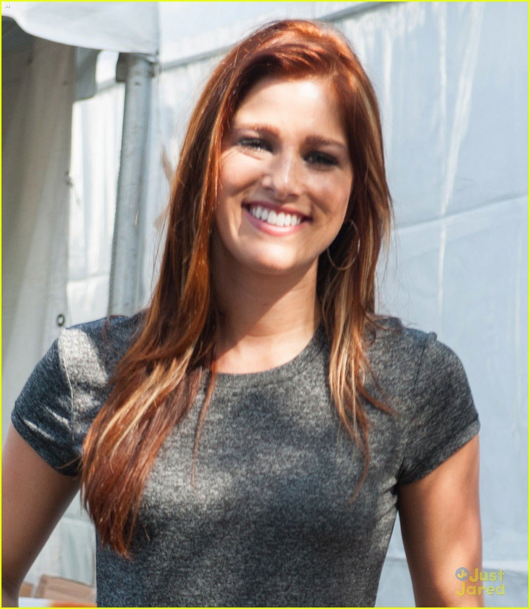 Cassadee Pope 99.9 Kiss Country Chili CookOff! Photo 639080 Photo