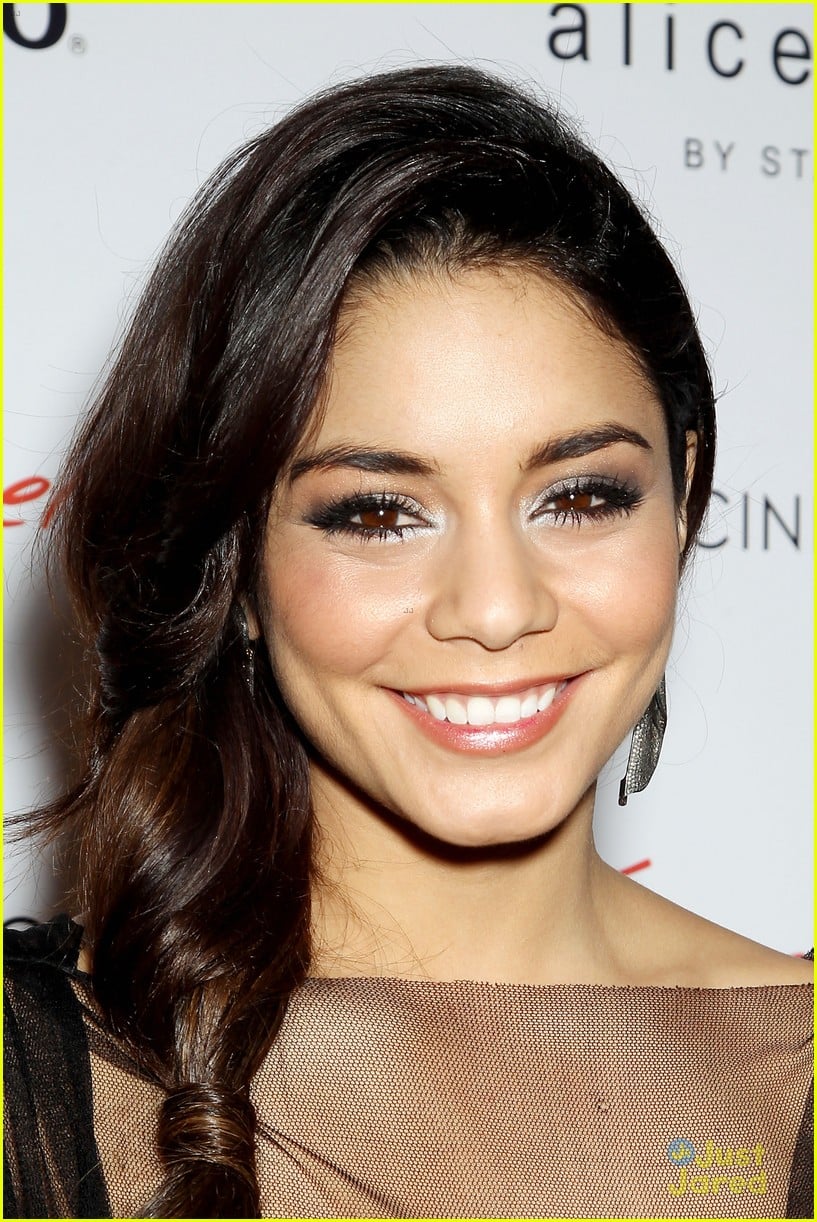 Vanessa Hudgens: 'Gimme Shelter' NYC Premiere | Photo 637235 - Photo ...