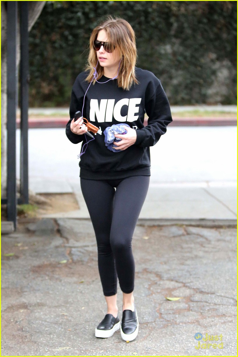 Ashley Benson Has 'Nice Hair' at the Gym Photo 642045 Photo Gallery