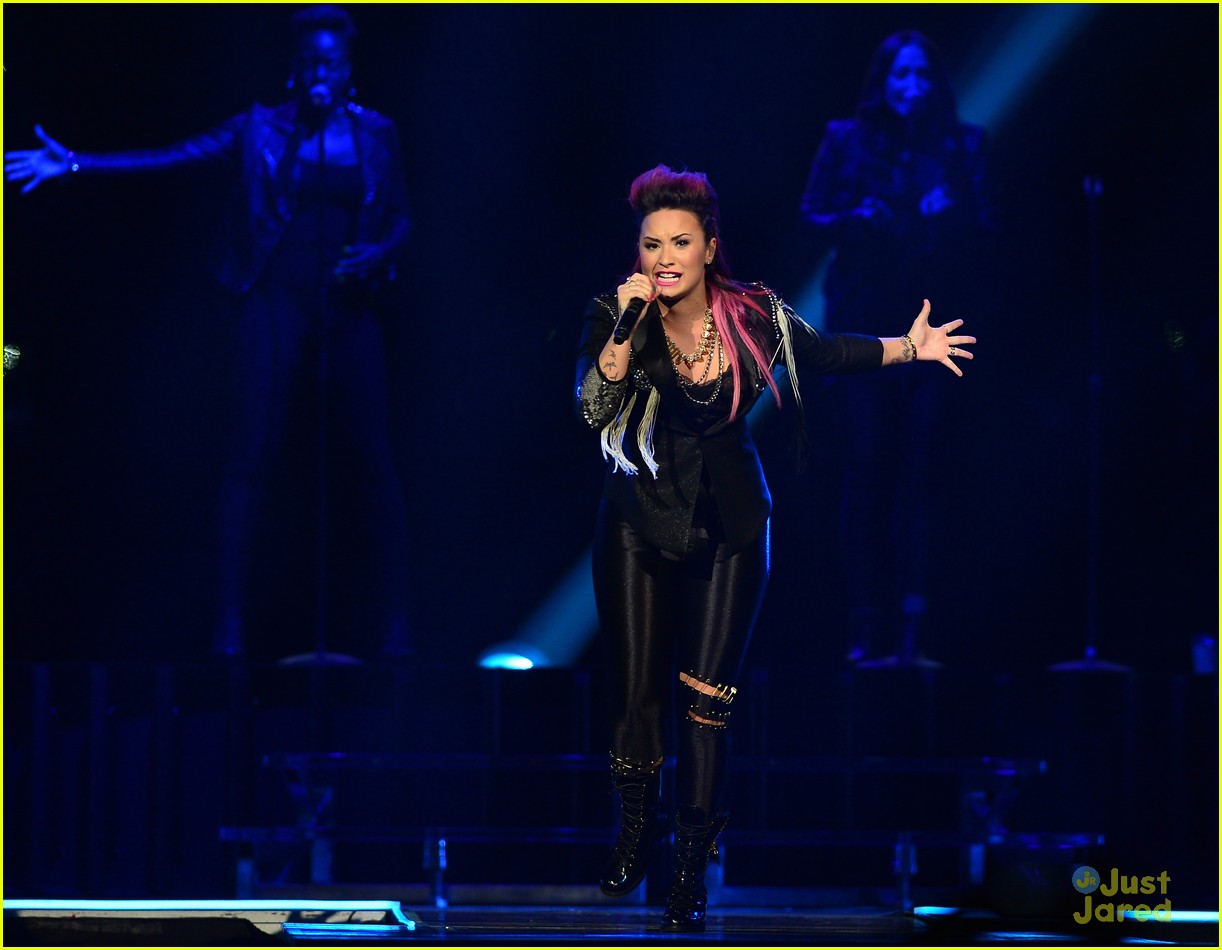 demi-lovato-stands-up-to-haters-i-get-knocked-down-but-i-get-up