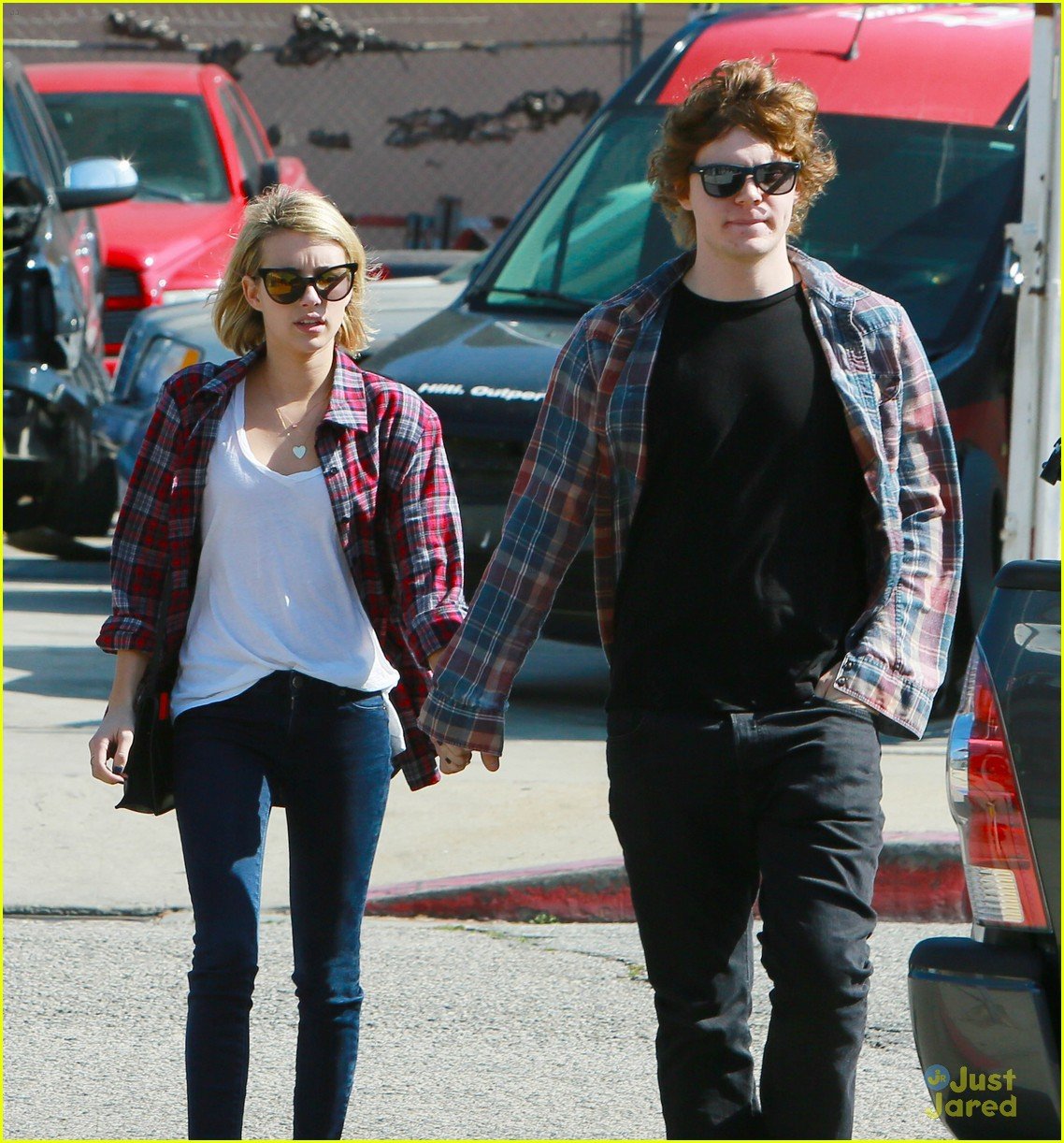 Emma Roberts: Birthday Lunch with Evan Peters | Photo 643267 - Photo ...