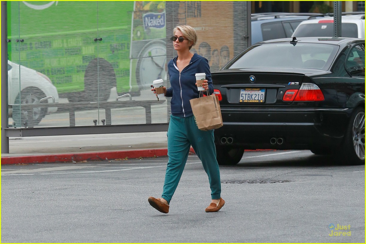 full-sized-photo-of-derek-hough-older-brother-derek-buys-bachelor-pad