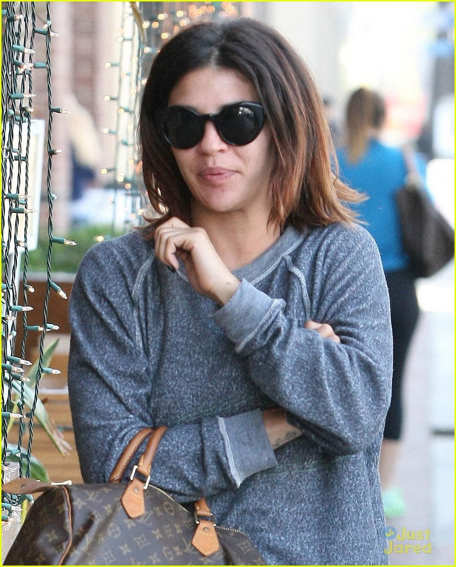 jessica szohr aaron rodgers bucks game