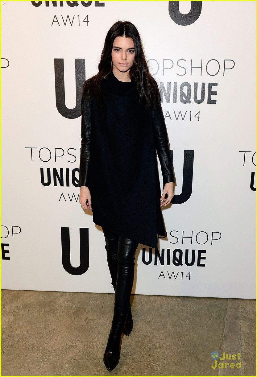Kendall Jenner: Topshop Unique Show at London Fashion Week | Photo