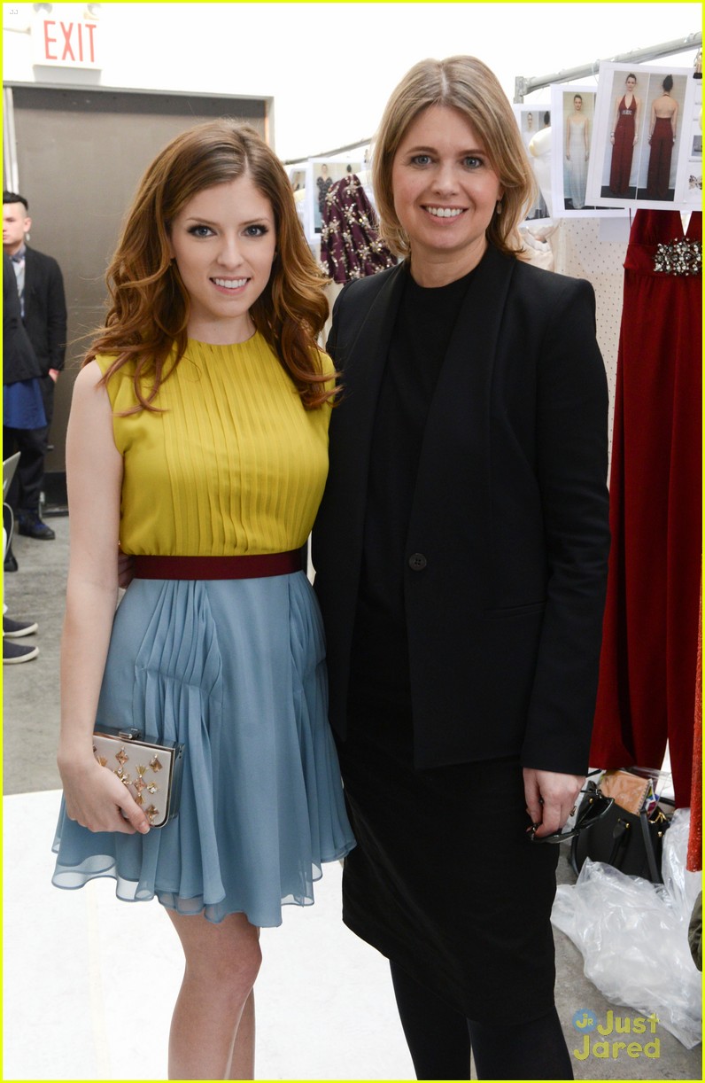 Anna Kendrick: Tory Burch & Jenny Packham Shows at NYFW | Photo 643532