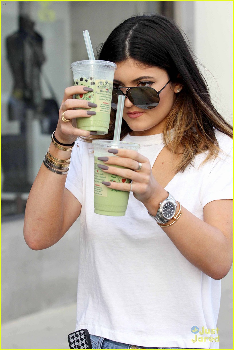 Kylie Jenner Juice Run Before 'Keeping Up with the Kardashians