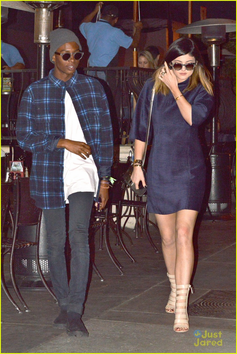 Kylie Jenner on Kanye West: He's Such a Creative Guy! | Photo 646933 ...