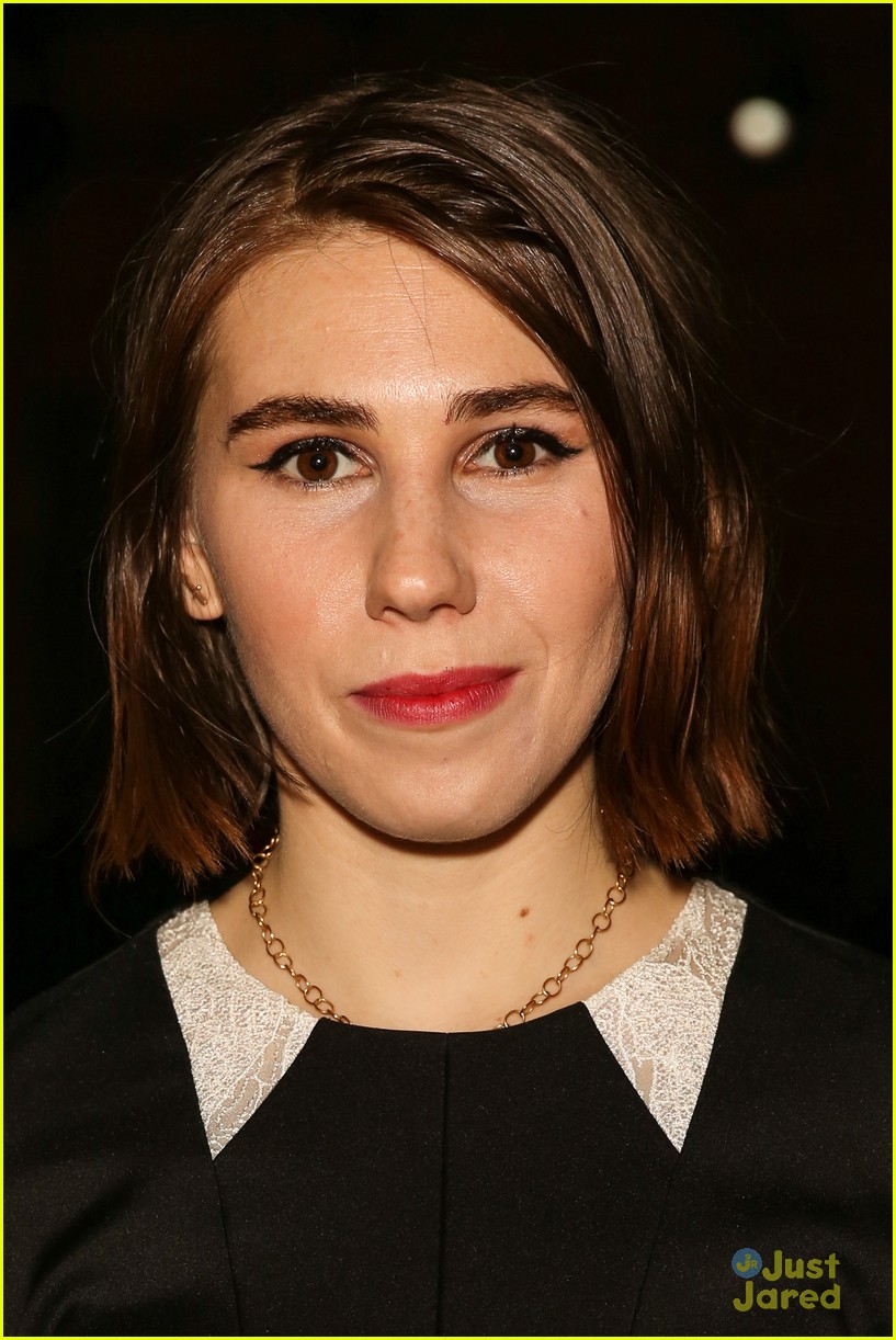 Morgan Saylor & Zosia Mamet: Honor Fashion Show Friends | Photo 643390 ...