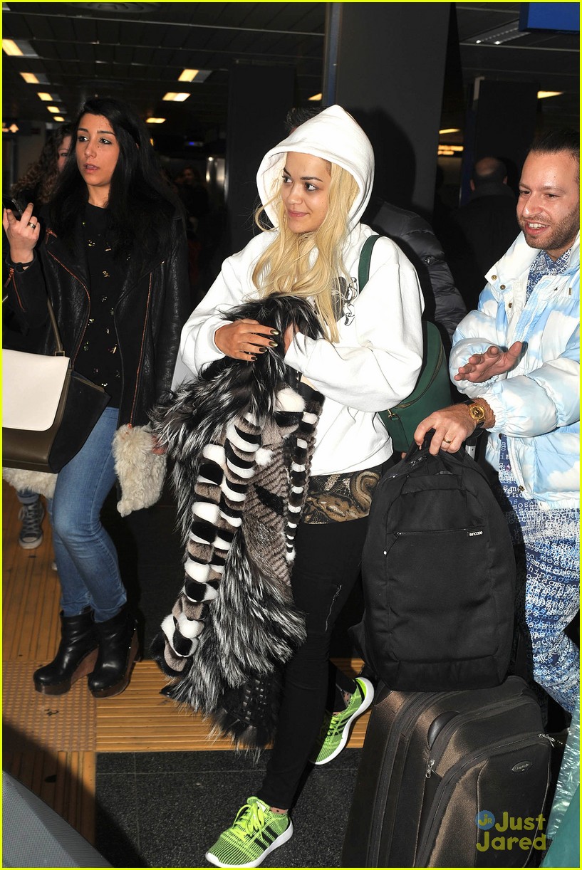 Rita Ora Arrives For Milan Fashion Week After BRIT Awards | Photo