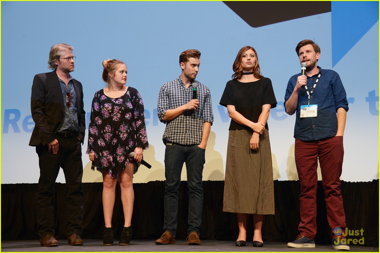 Aly Michalka Premieres 'Sequoia' at SXSW 2014 | Photo 650992 - Photo
