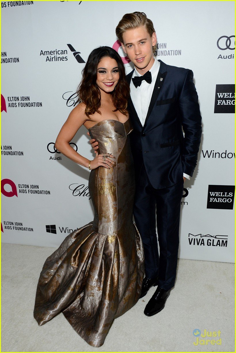 Vanessa Hudgens & Austin Butler EJAF Oscars Party Pair! Photo 648728