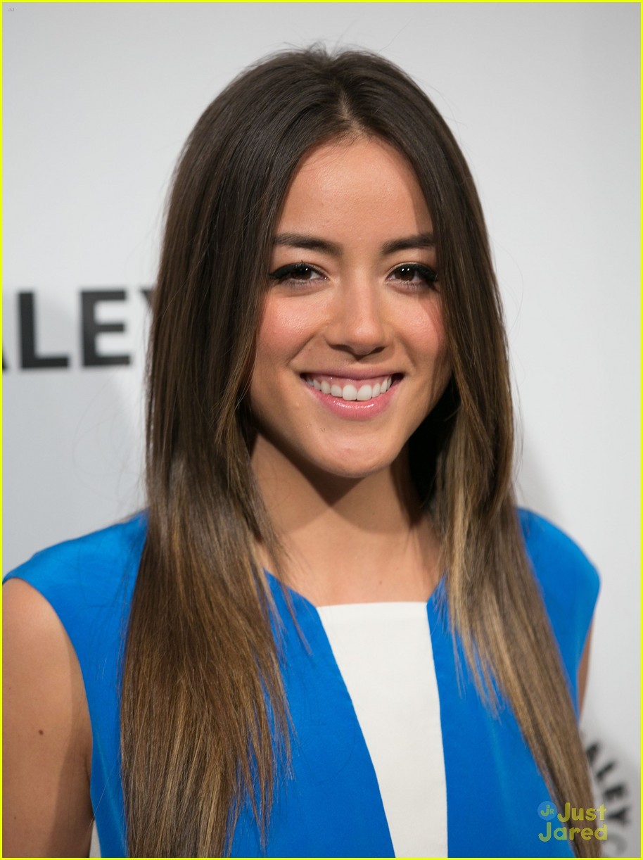 Full Sized Photo of chloe bennet elizabeth henstridge paleyfest agents